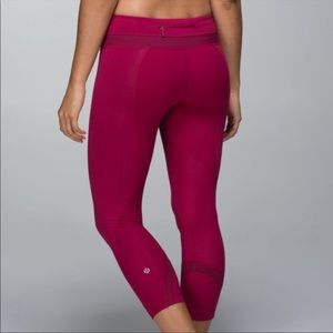 Lululemon Run Inspire Crop II